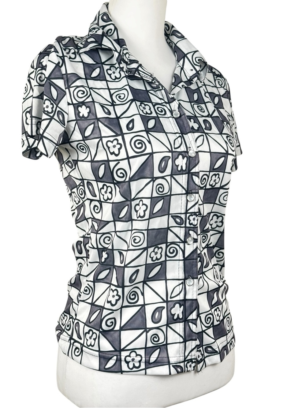 Y2K Vintage In Charge Floral Abstract Button Down Short Sleeve Shirt Medium - Picture 5 of 7